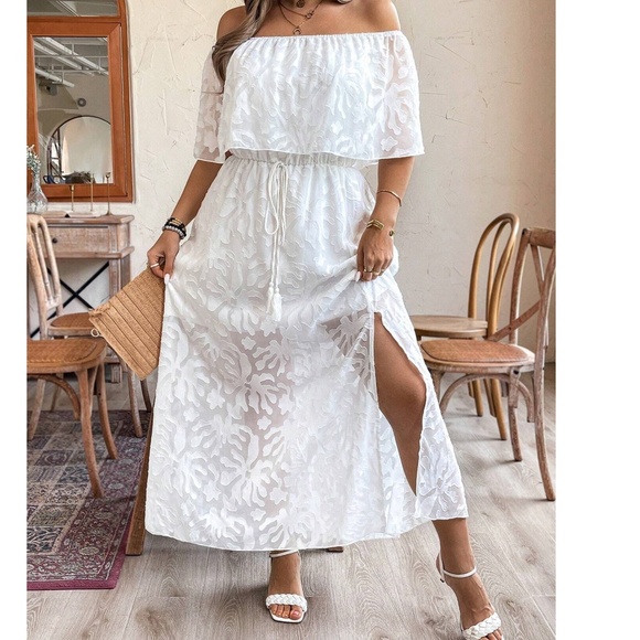 Plus Floral Print Off Shoulder Ruffle Maxi Dress - Picture 9 of 10